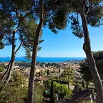 Superbe Vue - Jacuzzi - Pétanque Villa Carqueiranne