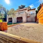 Superbe Vue - Jacuzzi - Pétanque Villa *