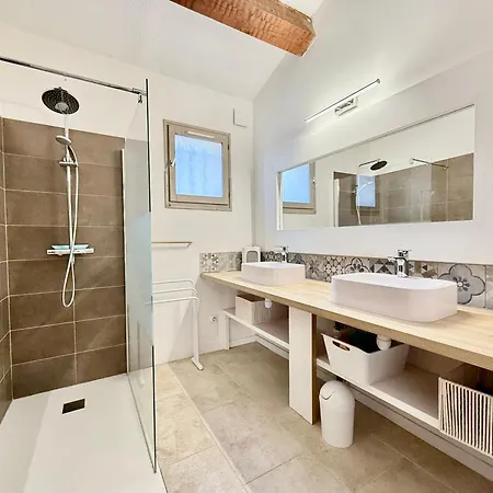 Superbe Vue - Jacuzzi - Petanque Villa *